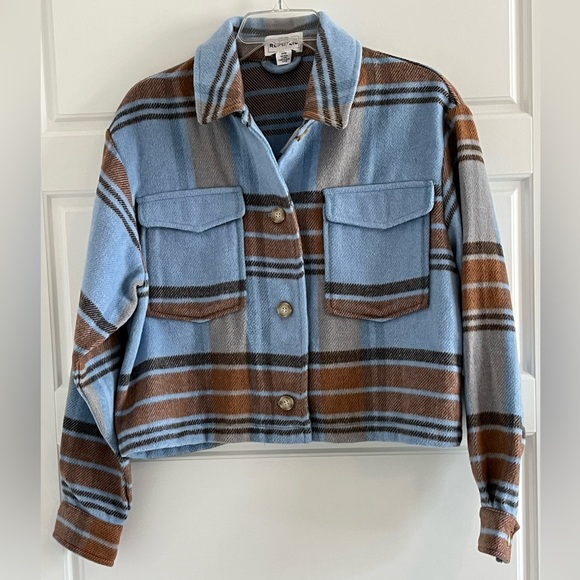 For the REPUBLIC Women's Cropped Plaid Thick Flannel Jacket Shacket Size M New - Picture 1 of 15